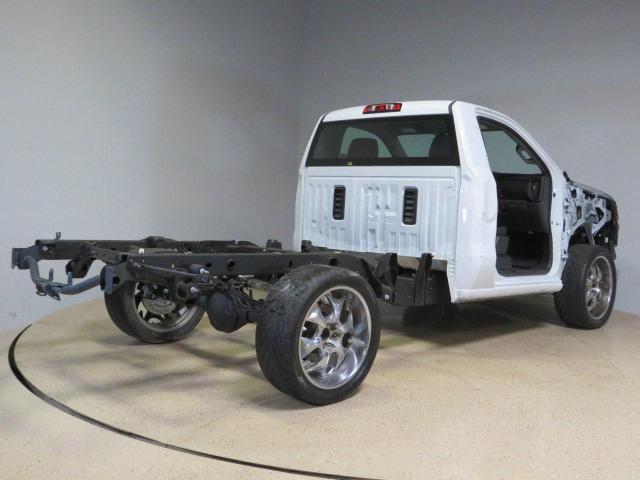 2023 Chevrolet Silverado C1500 - Фото 3