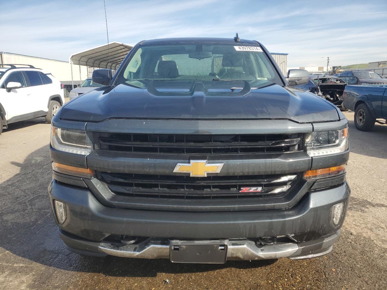 2018 CHEVROLET SILVERADO - Фото 5