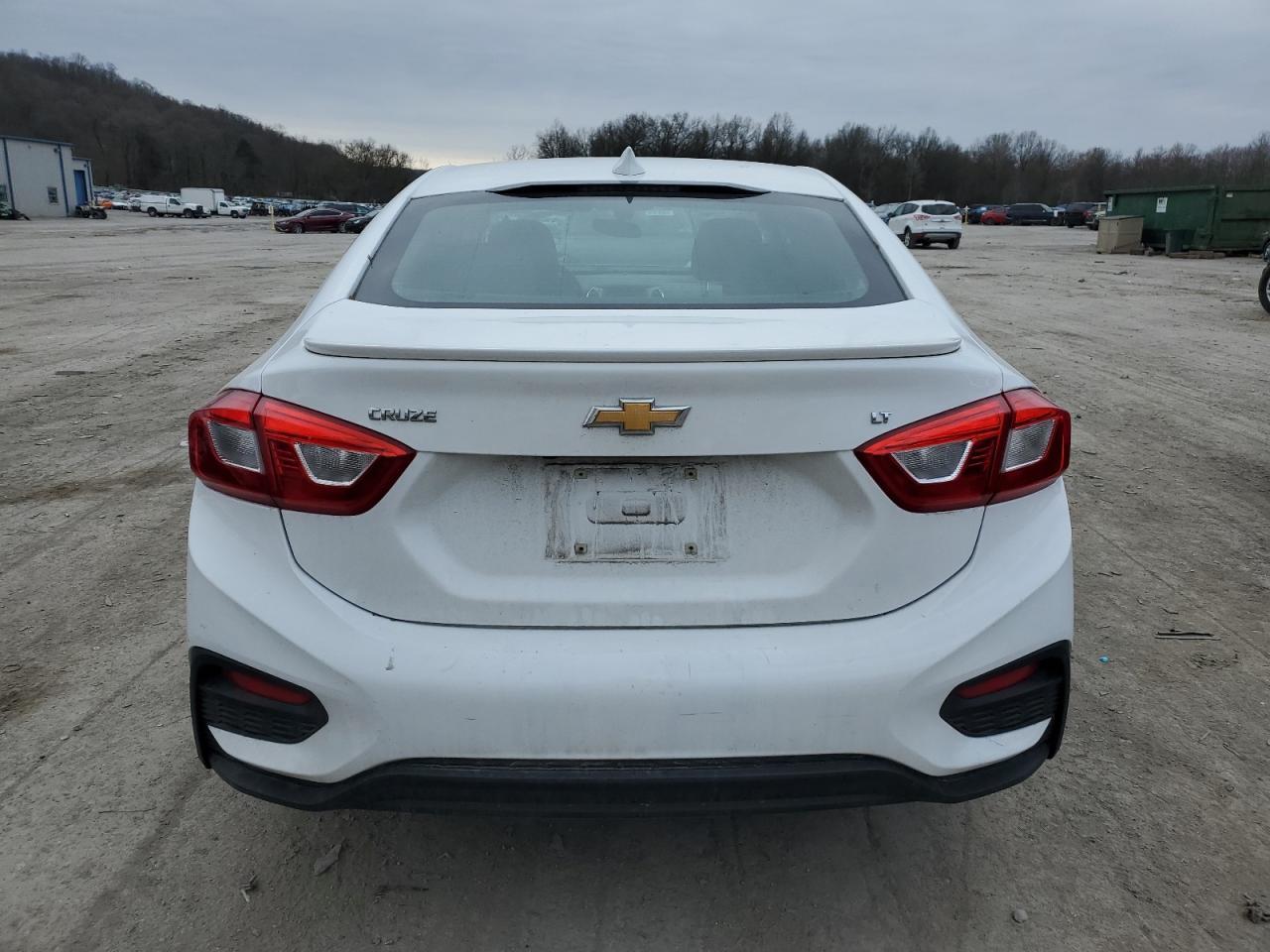2016 CHEVROLET CRUZE LT - Image 6