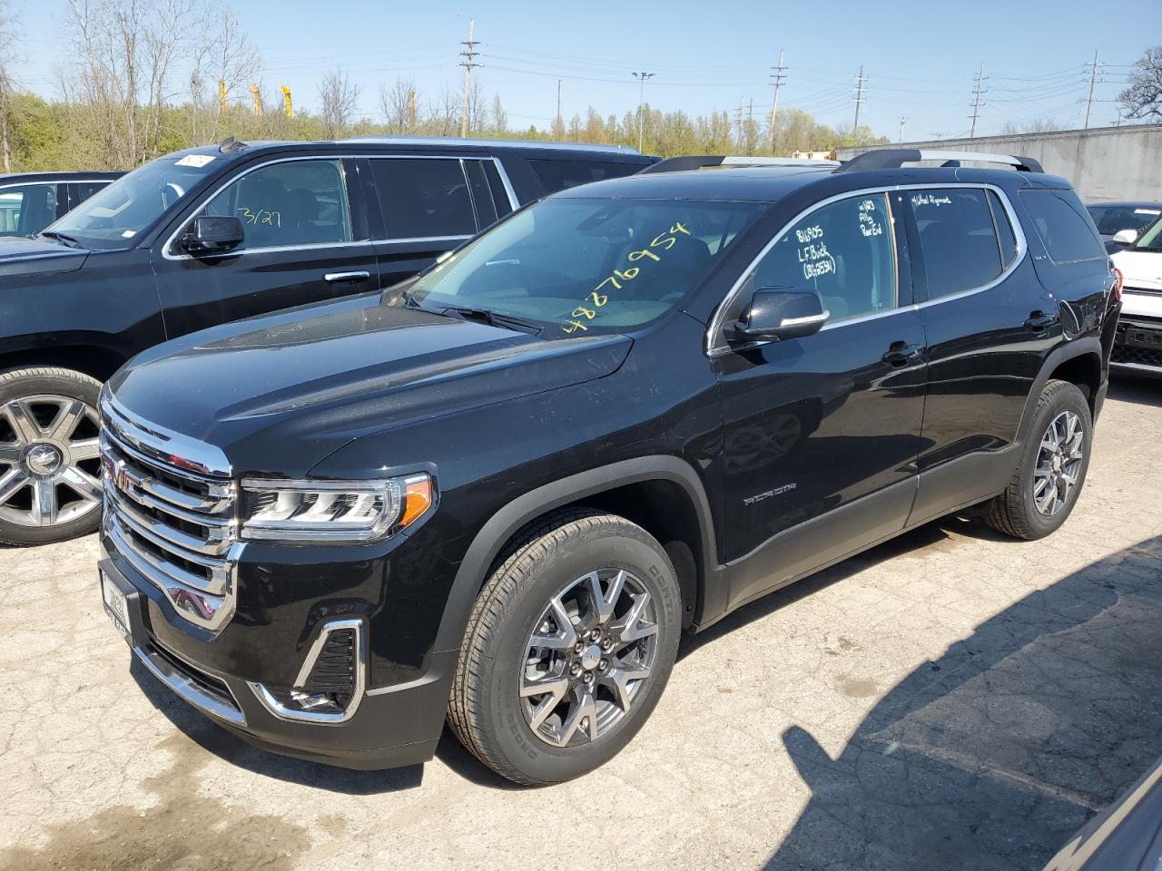 2023 GMC ACADIA SLT