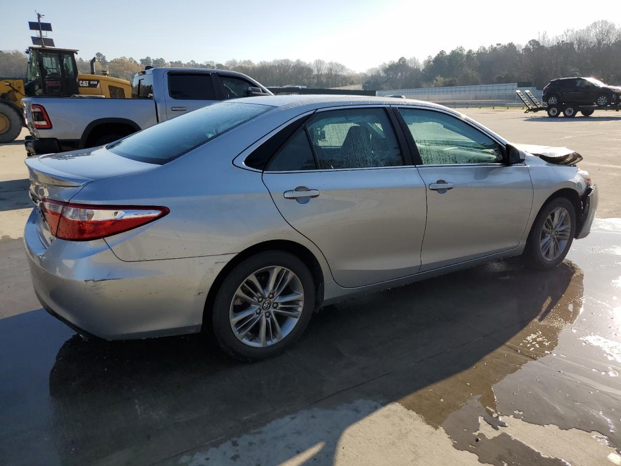 2017 TOYOTA CAMRY LE - Фото 3
