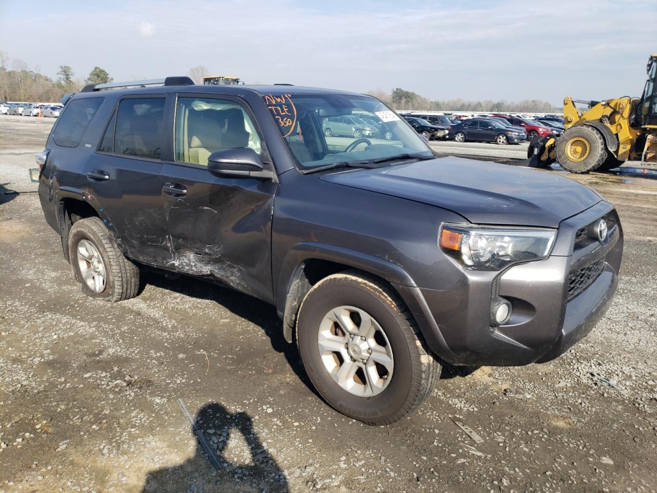 2019 TOYOTA 4RUNNER SR - Фото 4
