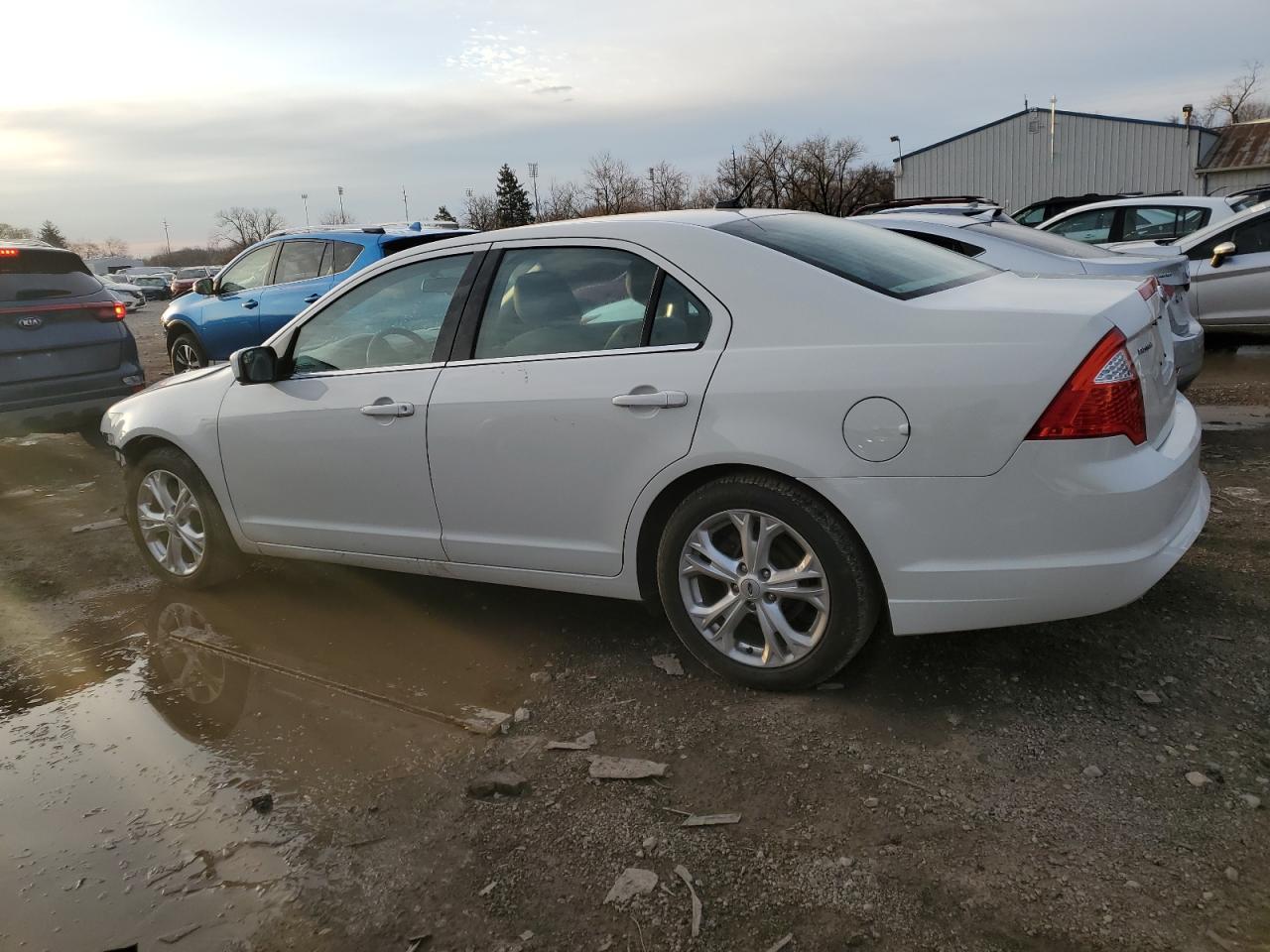 2012 FORD FUSION SE - Фото 2