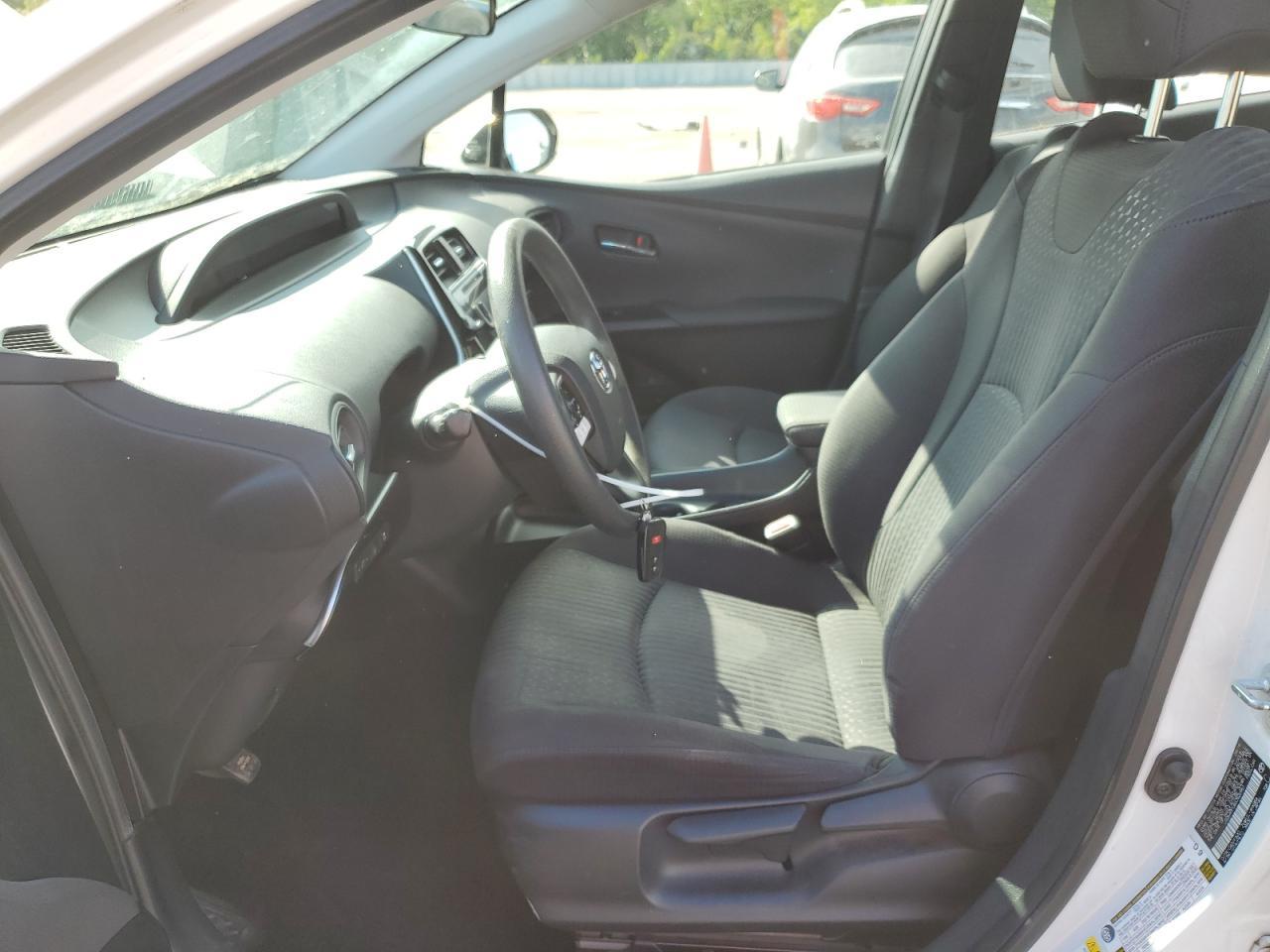 2016 TOYOTA PRIUS - Image 7