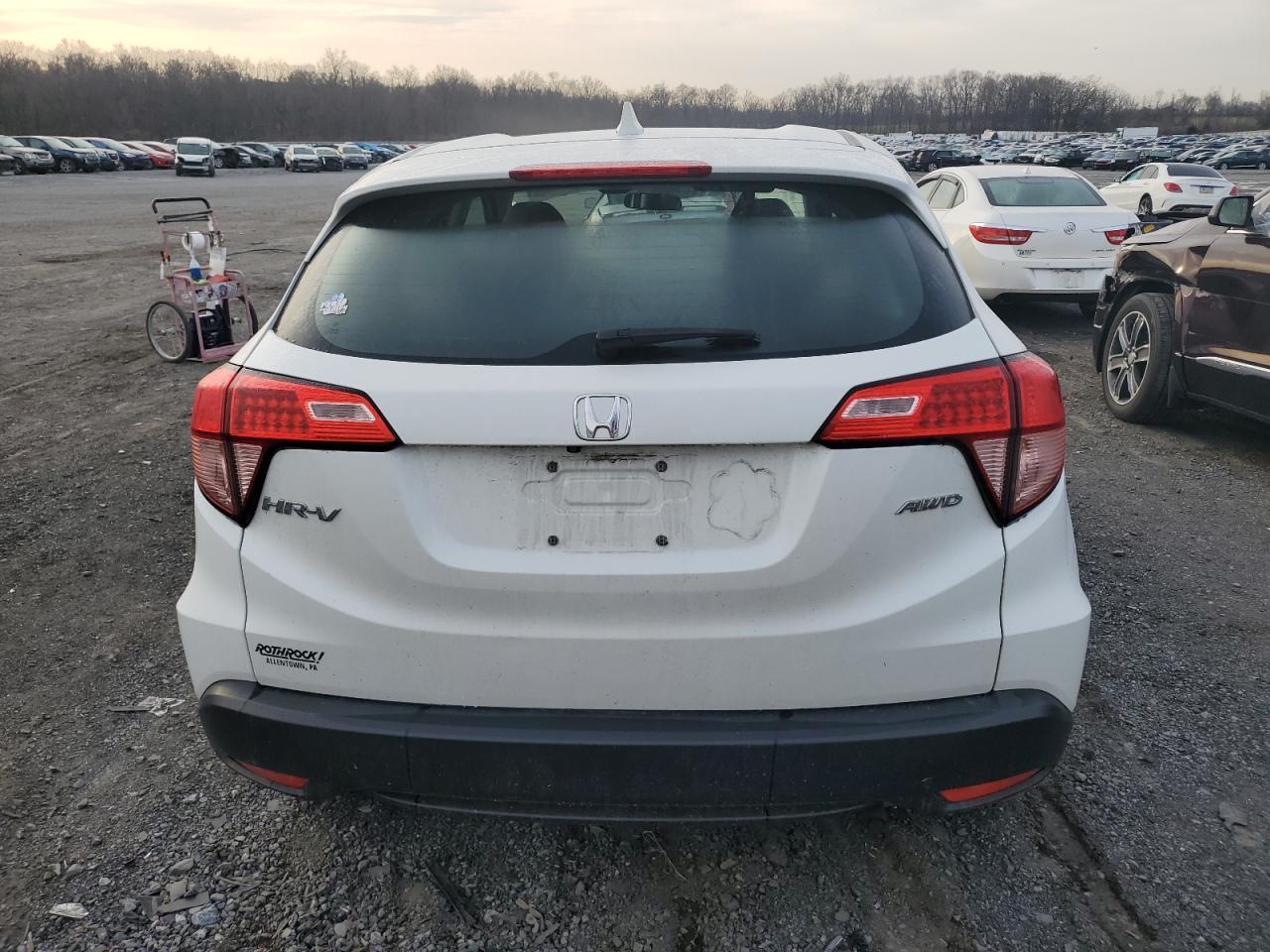 2018 HONDA HR-V LX - Фото 6