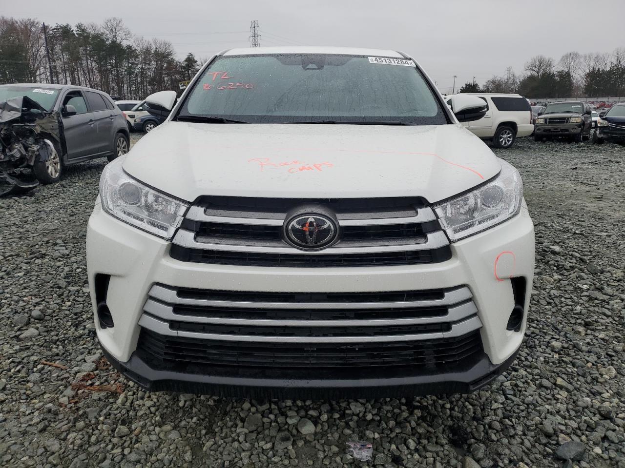 2019 TOYOTA HIGHLANDER - Image 5