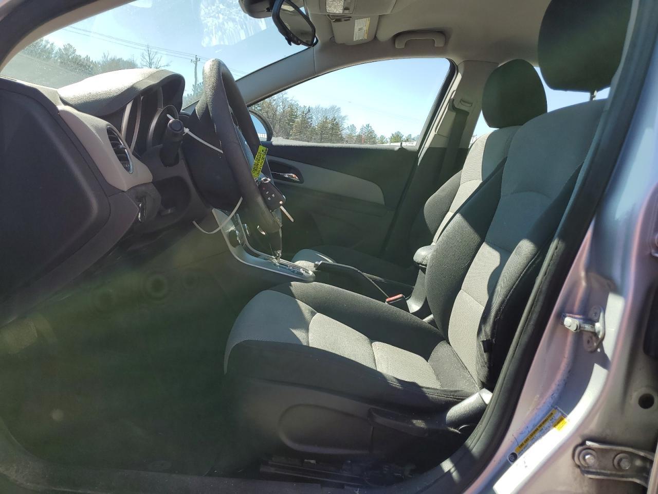 2012 CHEVROLET CRUZE LS - Фото 7