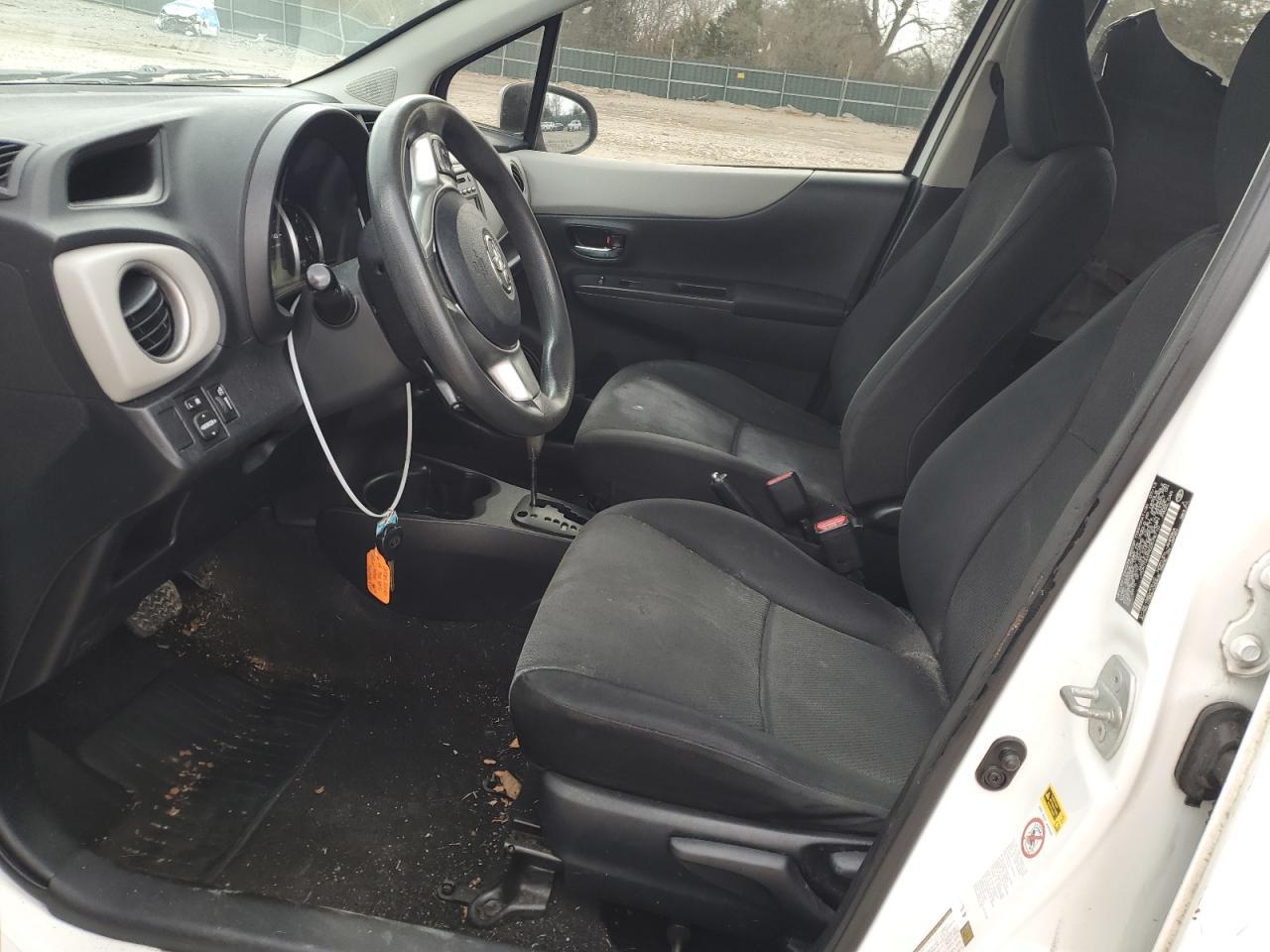 2014 TOYOTA YARIS - Фото 7