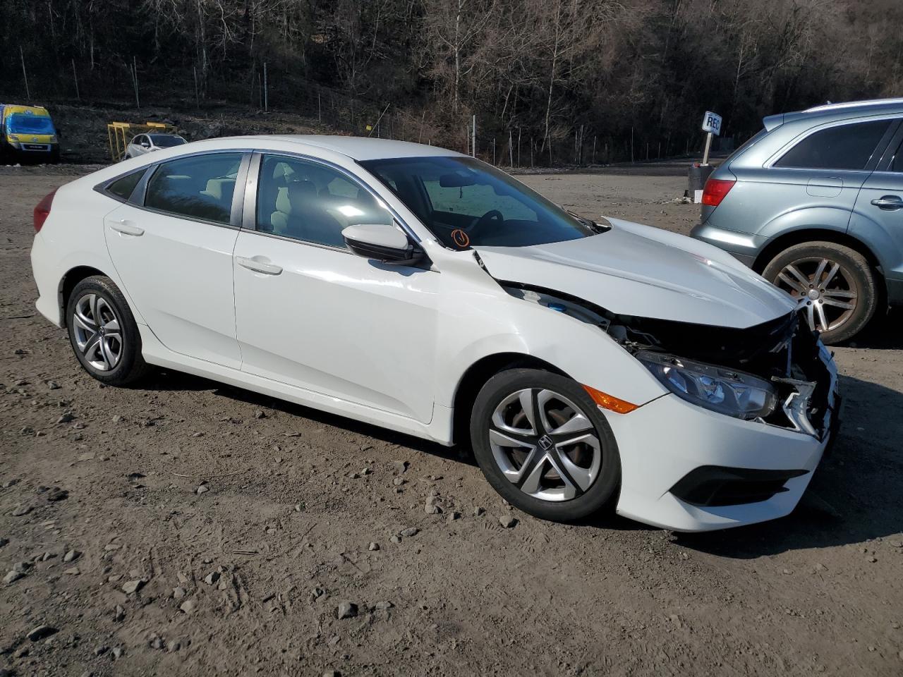2017 HONDA CIVIC LX - Image 4