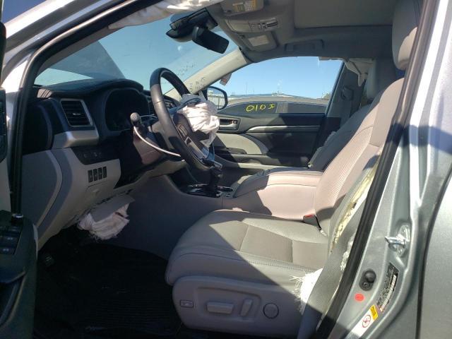 2019 Toyota Highlander Hybrid Limited - Фото 7