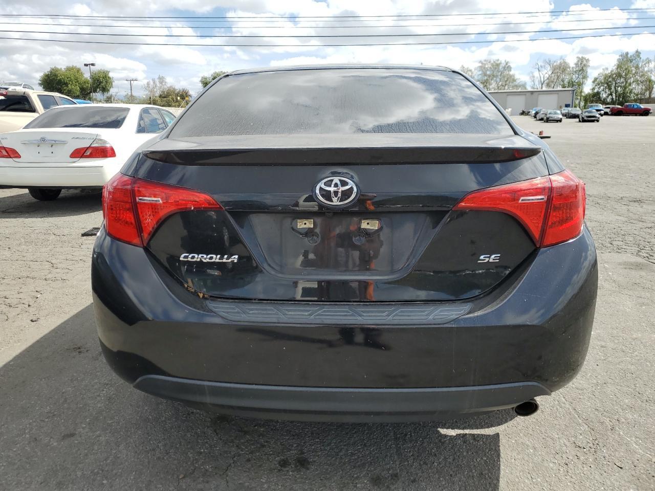2018 TOYOTA COROLLA L - Image 6