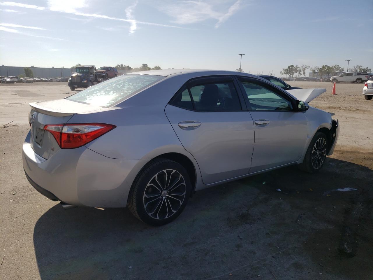 2015 TOYOTA COROLLA L - Image 3