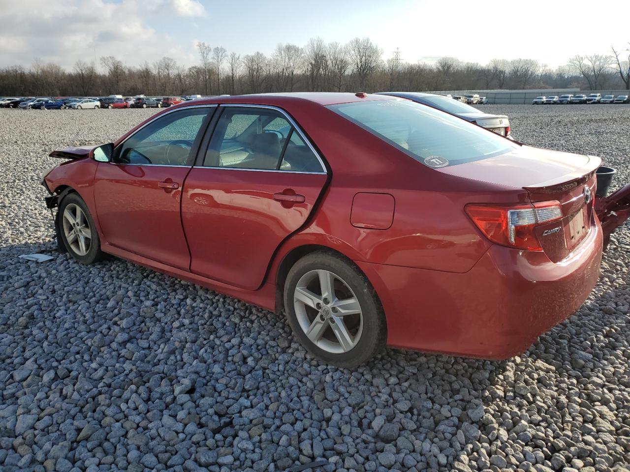 2013 TOYOTA CAMRY L - Image 2