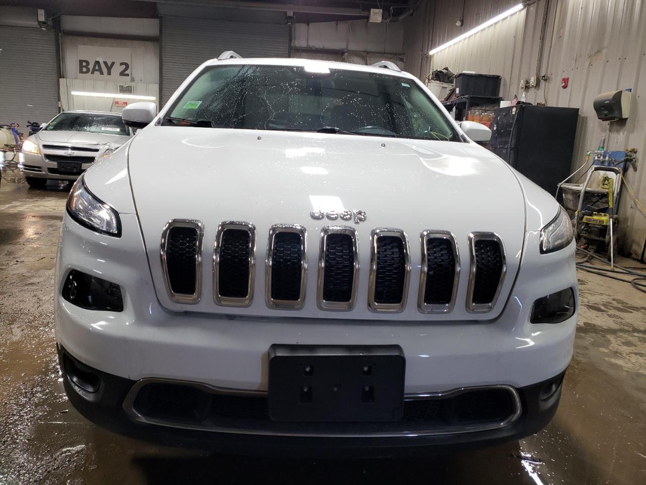 2017 JEEP CHEROKEE L - Image 5