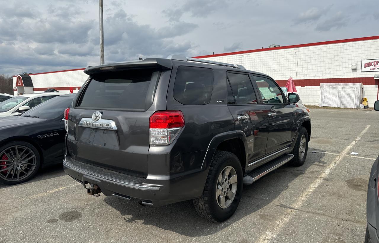 2011 TOYOTA 4RUNNER SR - Image 4