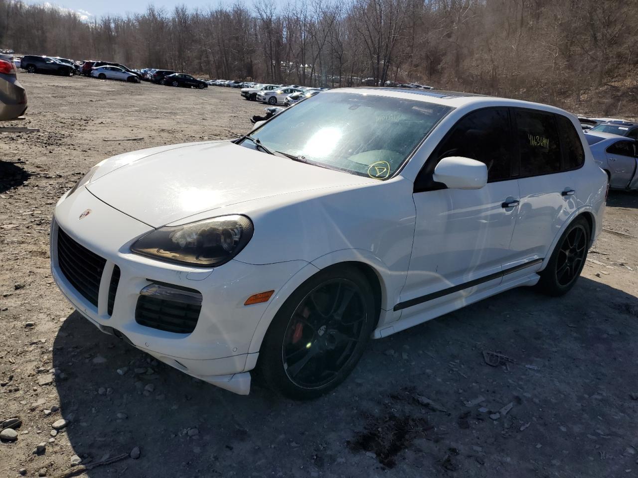 2010 PORSCHE CAYENNE GT car image