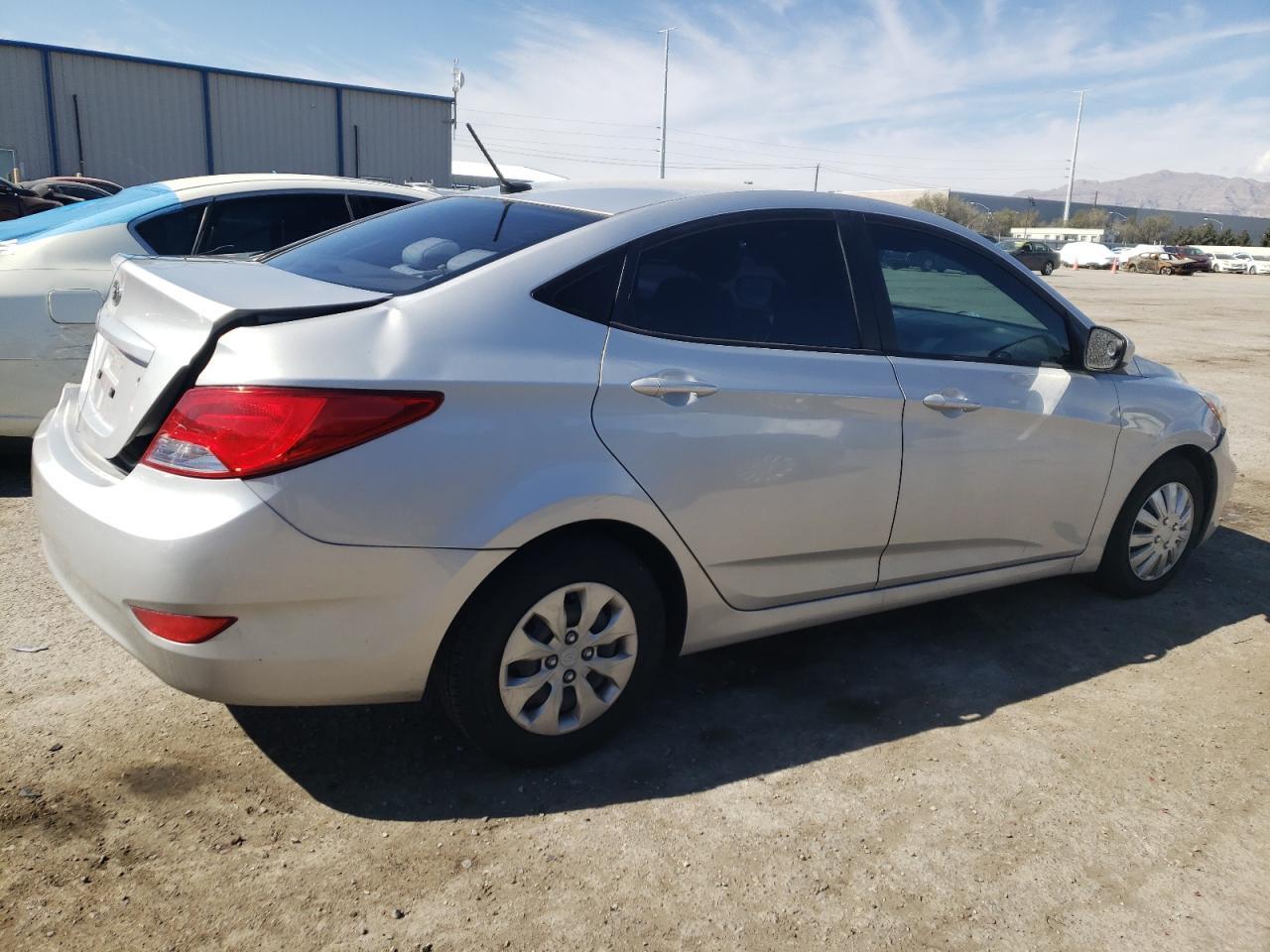 2015 HYUNDAI ACCENT GLS - Фото 3