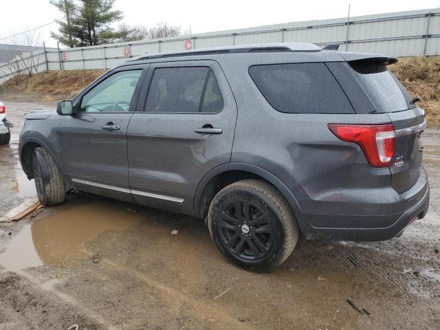 2018 Ford Explorer Xlt - Image 2