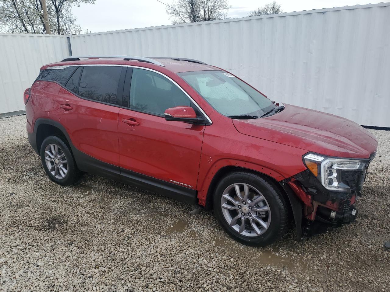 2023 GMC TERRAIN SL - Image 4
