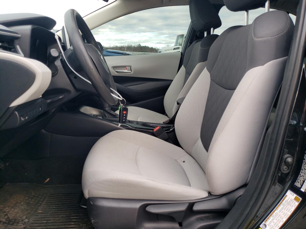 2021 TOYOTA COROLLA LE - Фото 7