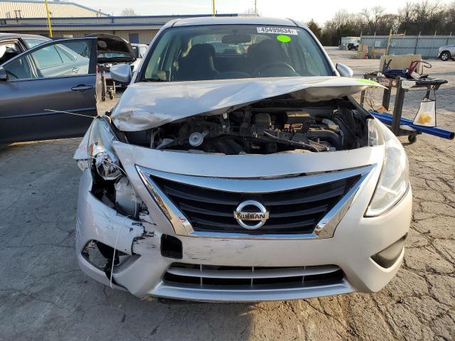 2016 Nissan Versa S - Image 5