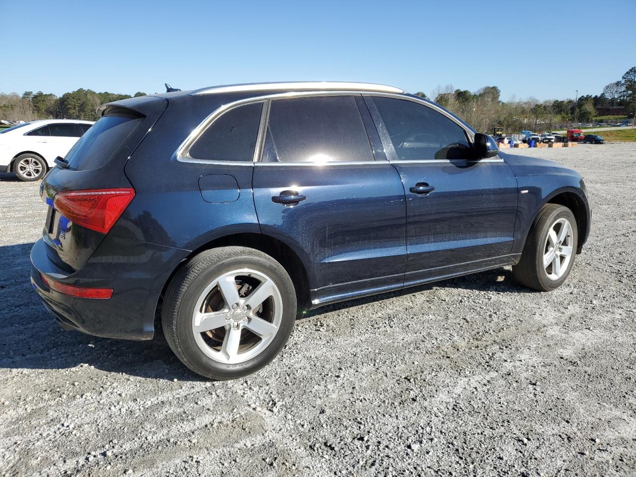 2011 AUDI Q5 PREMIUM - Фото 3