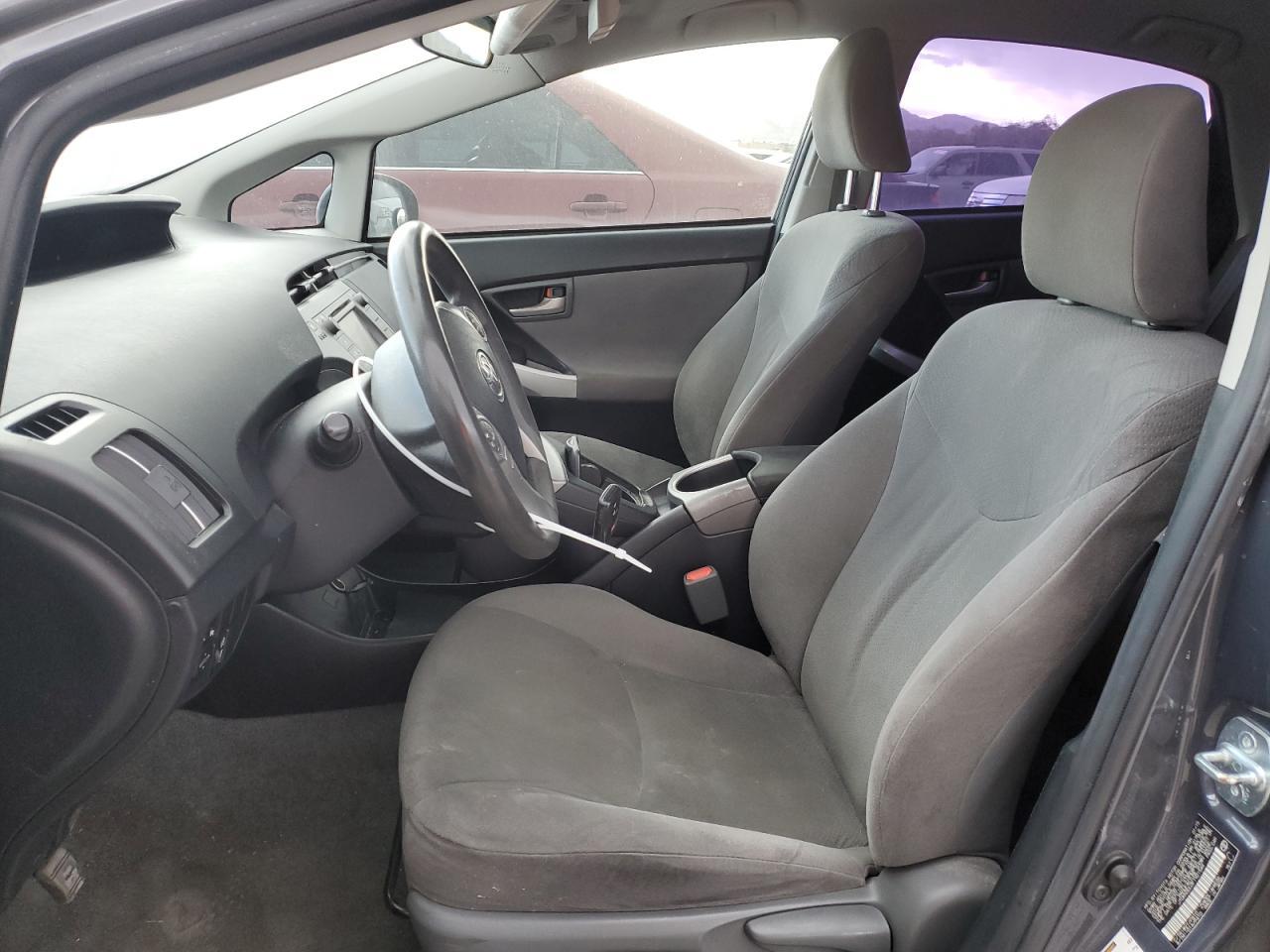 2015 TOYOTA PRIUS - Фото 7