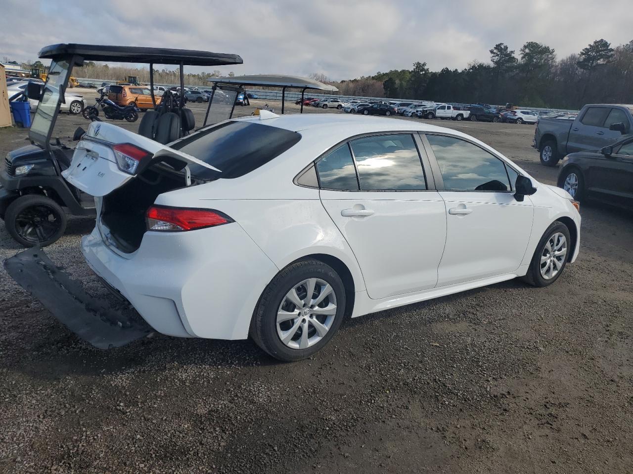 2021 TOYOTA COROLLA LE - Фото 3
