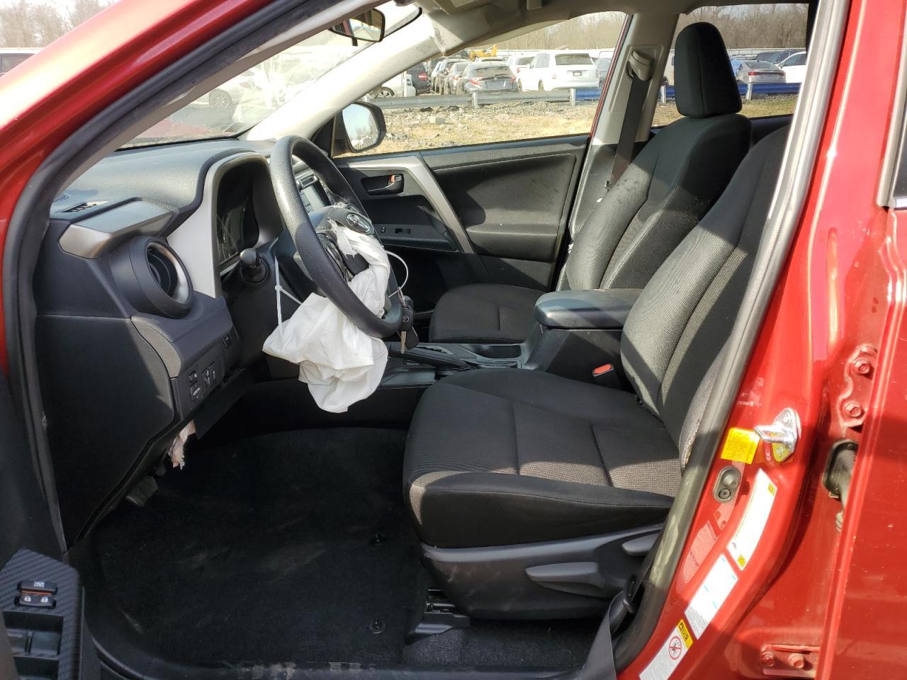2015 TOYOTA RAV4 LE - Image 7