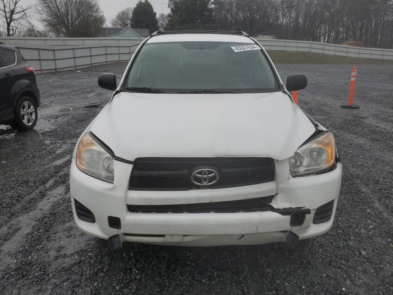 2011 TOYOTA RAV4 - Image 5