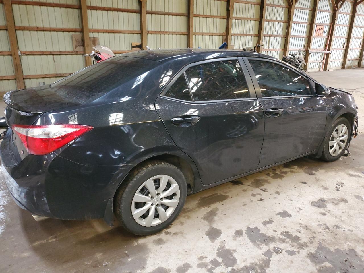 2015 TOYOTA COROLLA L - Фото 3