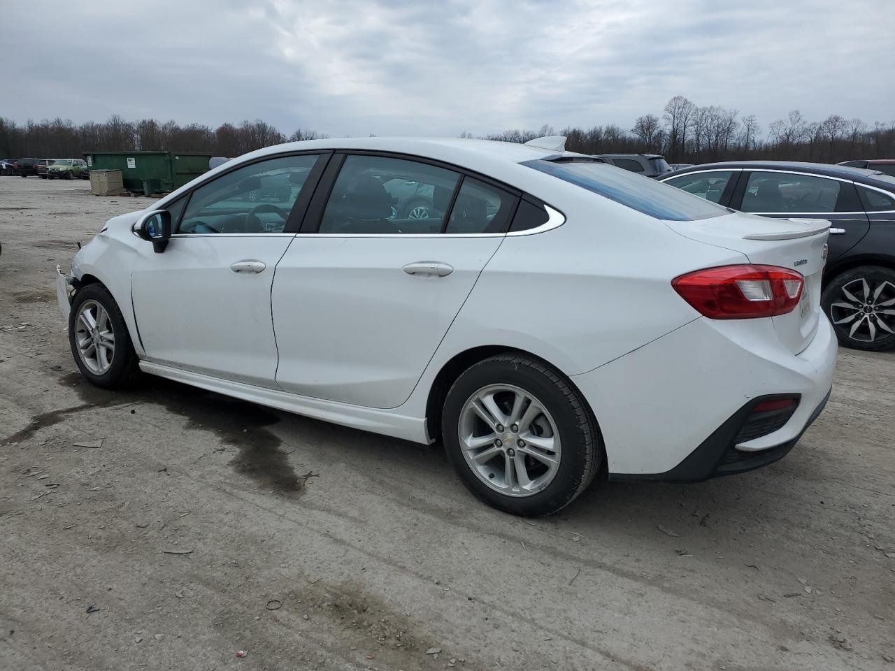 2016 CHEVROLET CRUZE LT - Image 2
