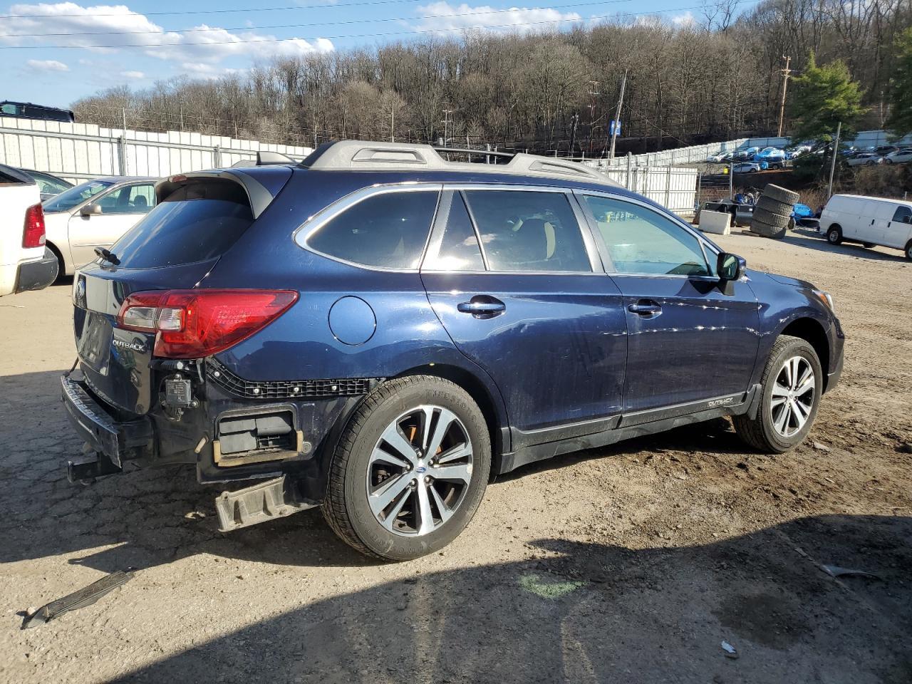 2018 SUBARU OUTBACK 2. - Image 3
