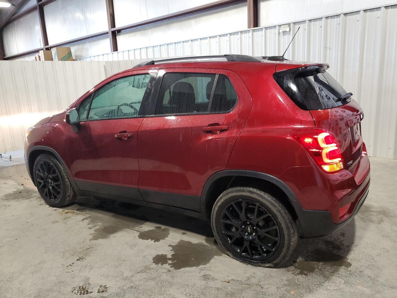 2021 CHEVROLET TRAX 1LT - Фото 2