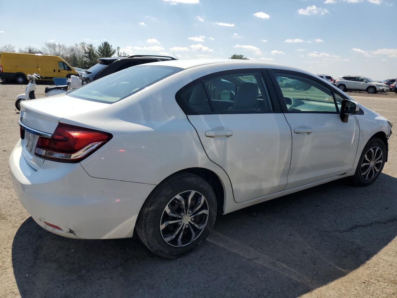 2015 HONDA CIVIC LX - Image 3