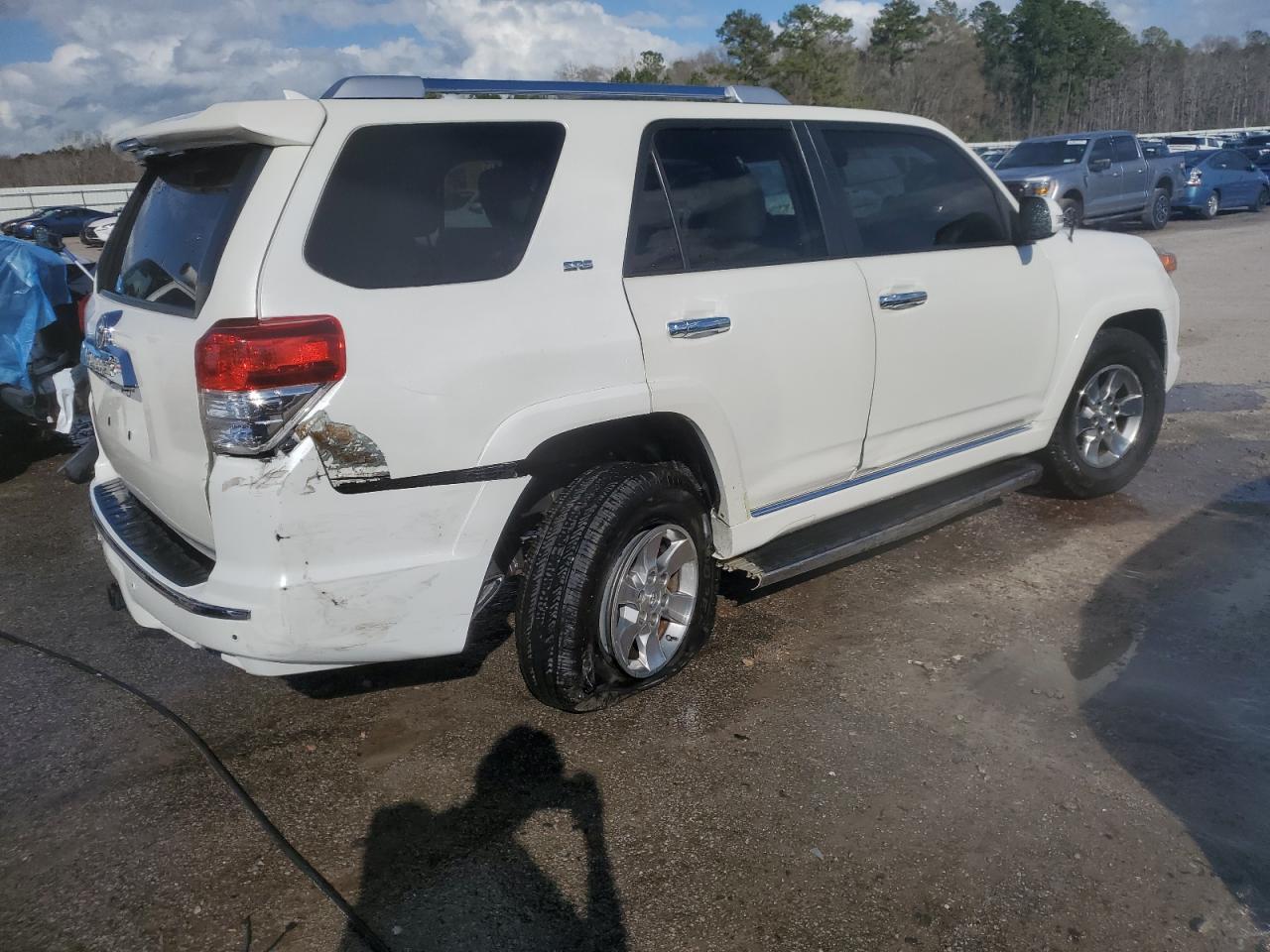 2011 TOYOTA 4RUNNER SR - Image 3