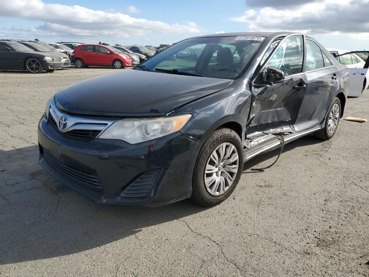 2014 TOYOTA CAMRY L