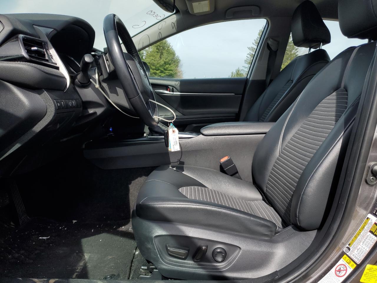 2019 TOYOTA CAMRY L - Фото 7