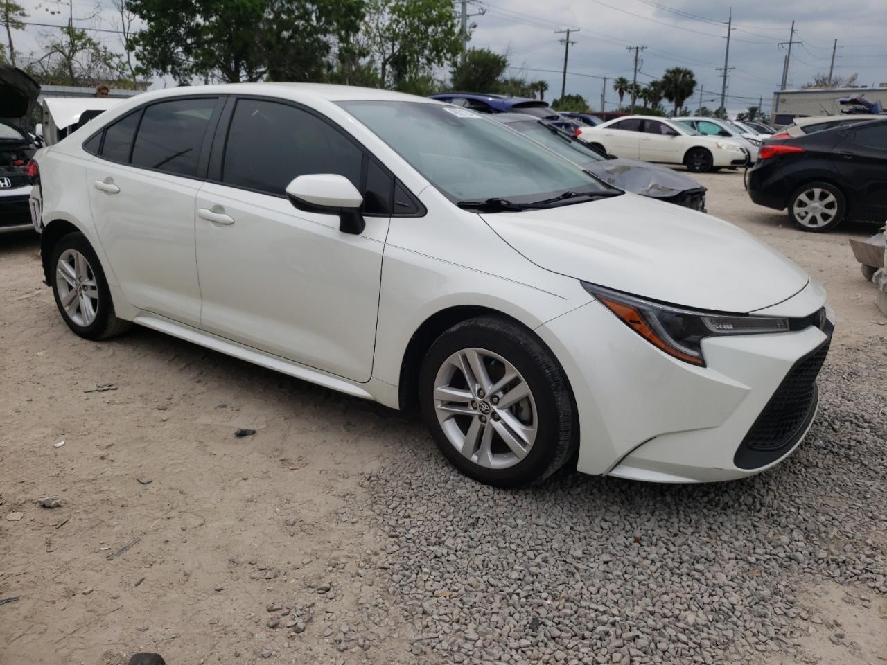 2020 TOYOTA COROLLA LE - Фото 4