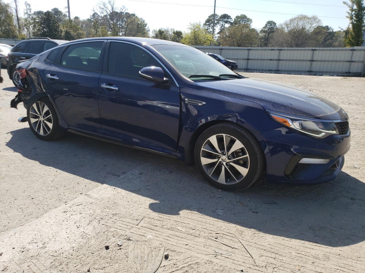 2019 KIA OPTIMA LX - Фото 4