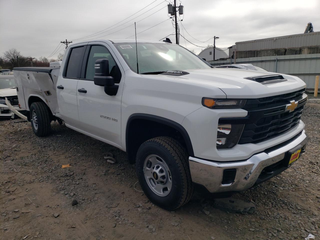2024 CHEVROLET SILVERADO - Image 4