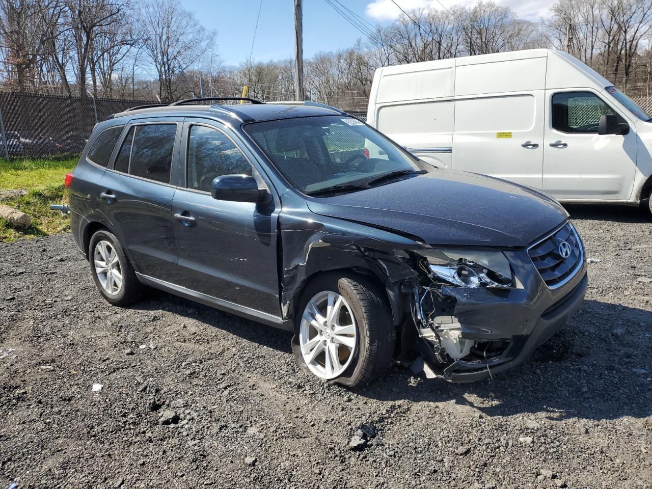 2010 HYUNDAI SANTA FE S - Image 4