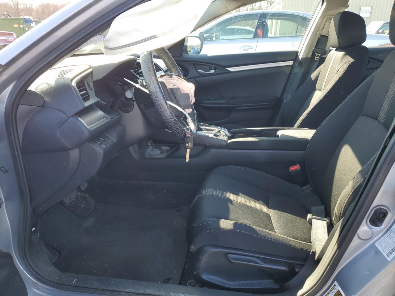2019 HONDA CIVIC LX - Image 7