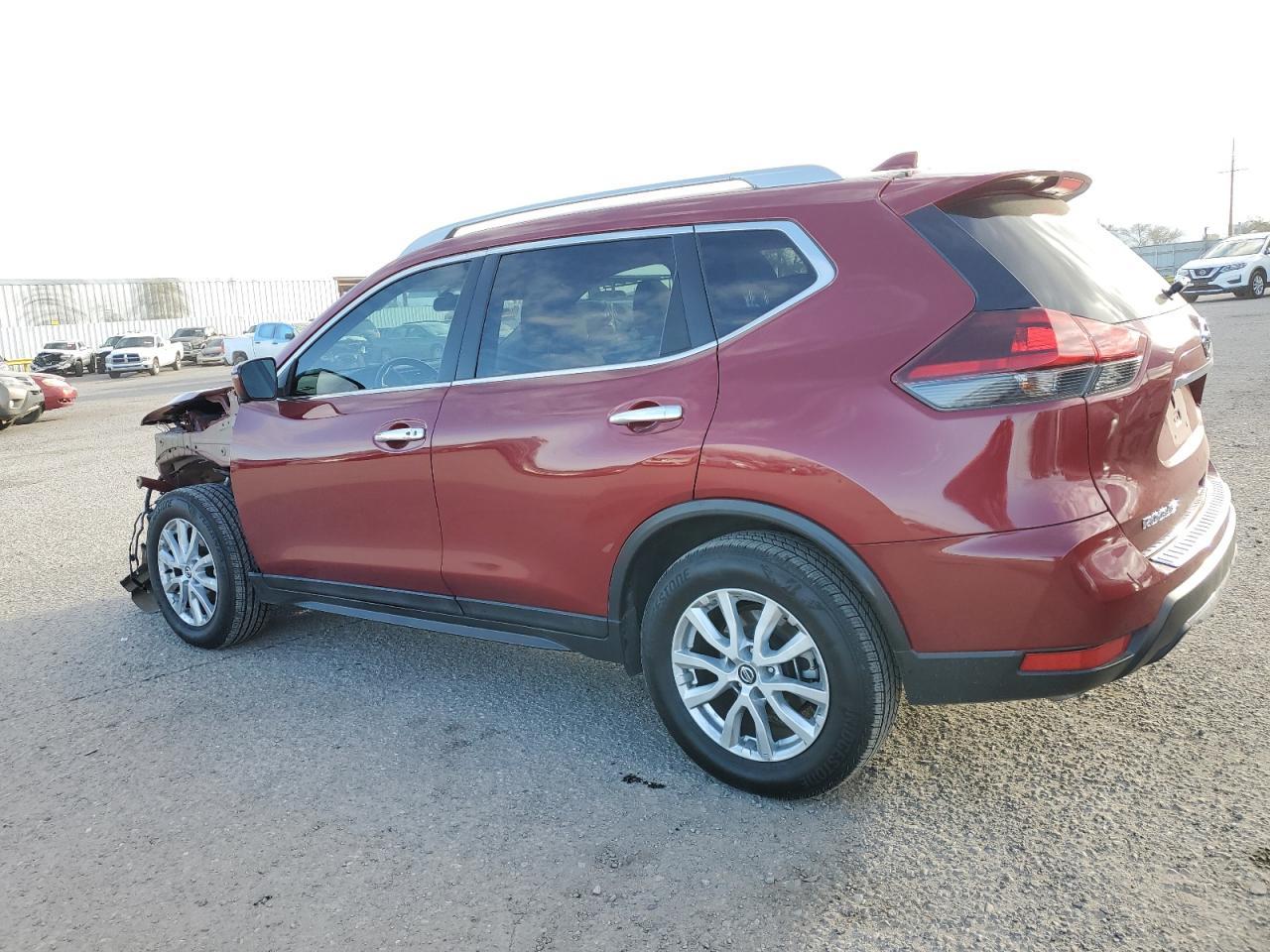 2018 NISSAN ROGUE S - Фото 2