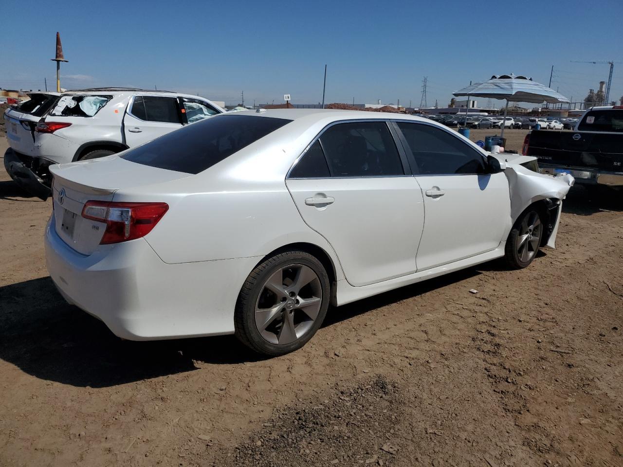 2012 TOYOTA CAMRY BASE - Фото 3