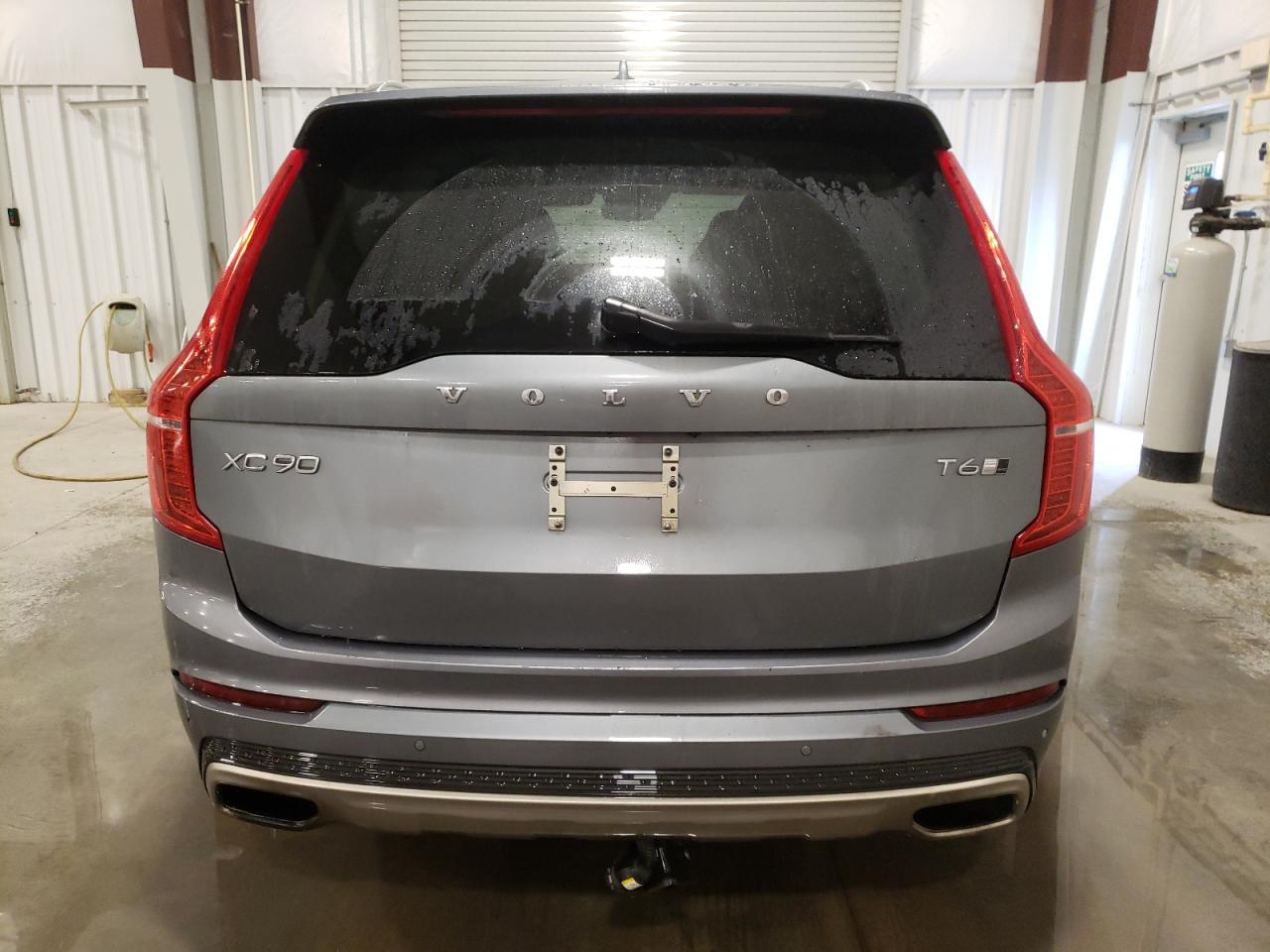 2016 VOLVO XC90 T6 - Image 6