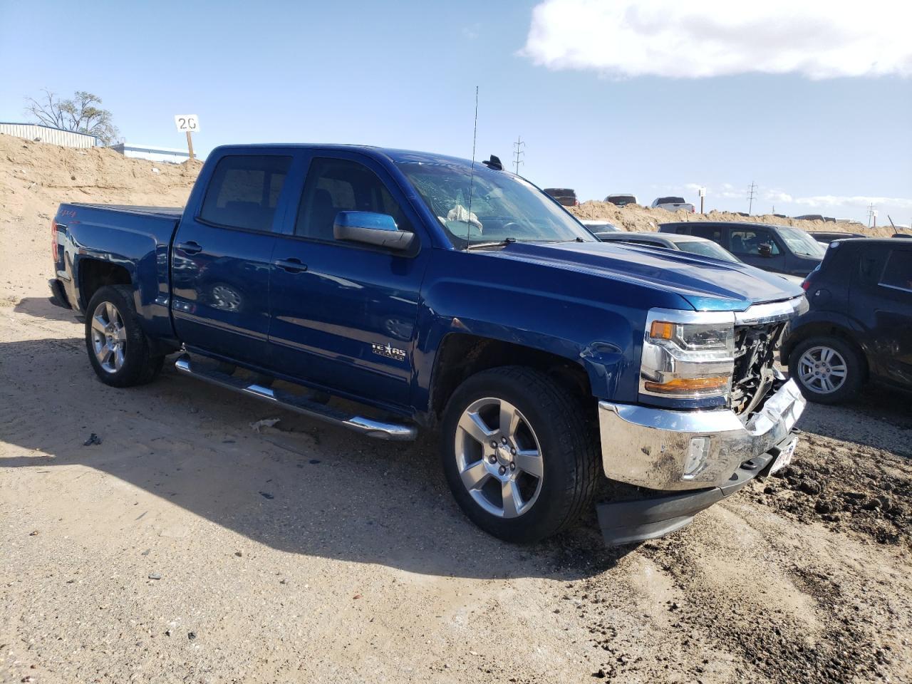 2018 CHEVROLET SILVERADO - Image 4