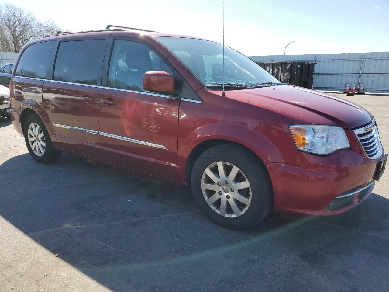 2014 CHRYSLER TOWN & COU - Фото 4