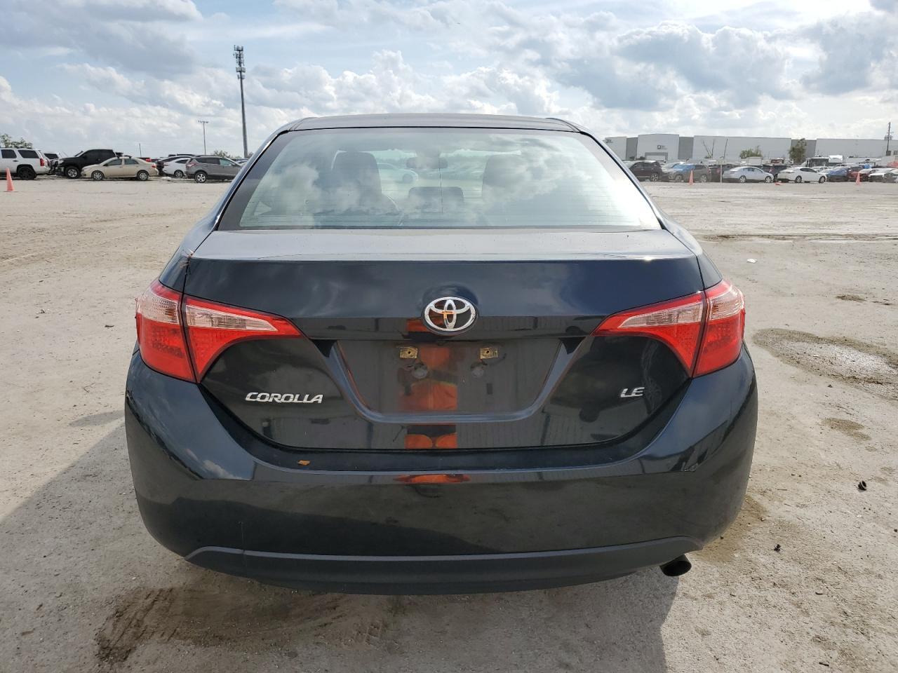 2019 TOYOTA COROLLA L - Image 6