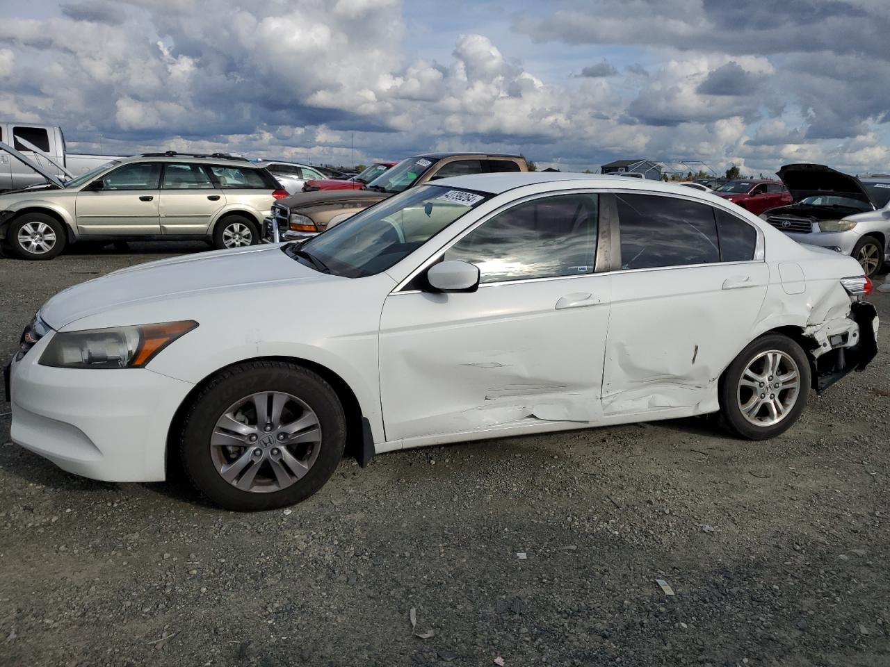 2012 HONDA ACCORD SE